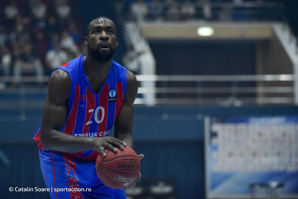 October 21, 2015: Williams Christopher Cooper #20 of Steaua CSM EximBank Bucharest during the Eurocup Basketball game between Steaua CSM EximBank Bucharest (ROU) vs Trabzonspor Medical Park (TUR) at Polyvalent Hall in Bucharest, Romania ROU. Catalin Soare/www.sportaction.ro